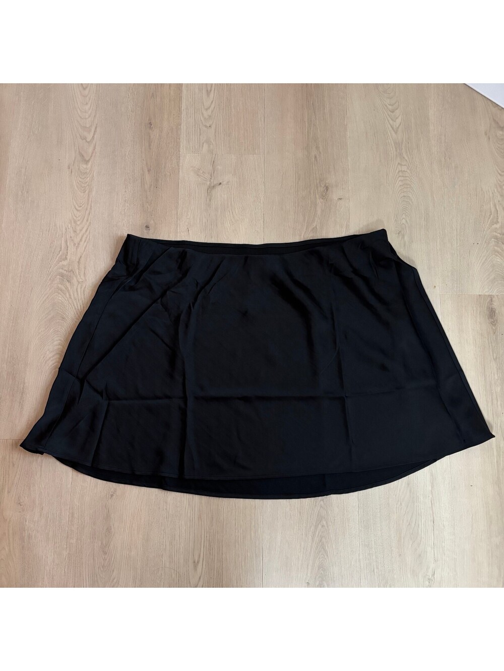 A New Day NWT Women's Black Satin Elastic Waist A-Line Mini Skirt Size 2X